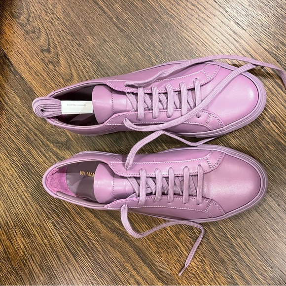 Woman by Common Projects original Achilles low, UK 6 (EU 39/US 9). New in box. - Picture 2 of 9